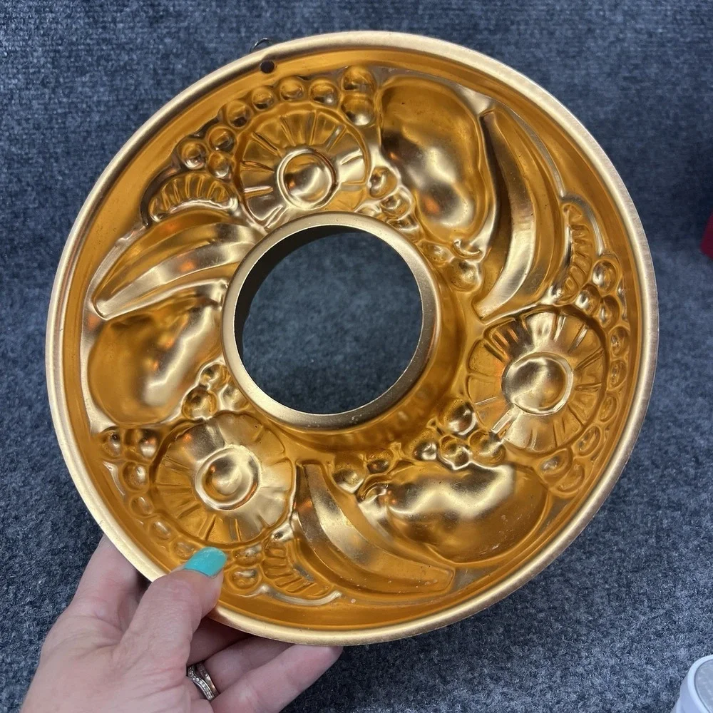 Vtg Copper Colored 10